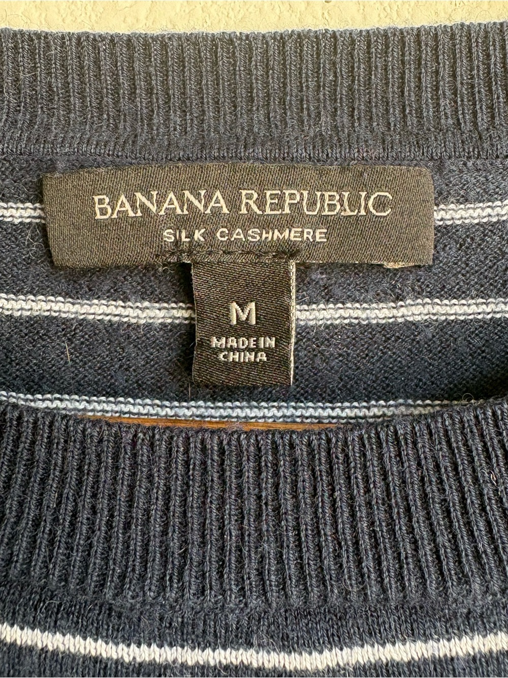 Banana Republic silk & cashmere Crewneck Sweater with Yellow Embroidery - Picture 2 of 5
